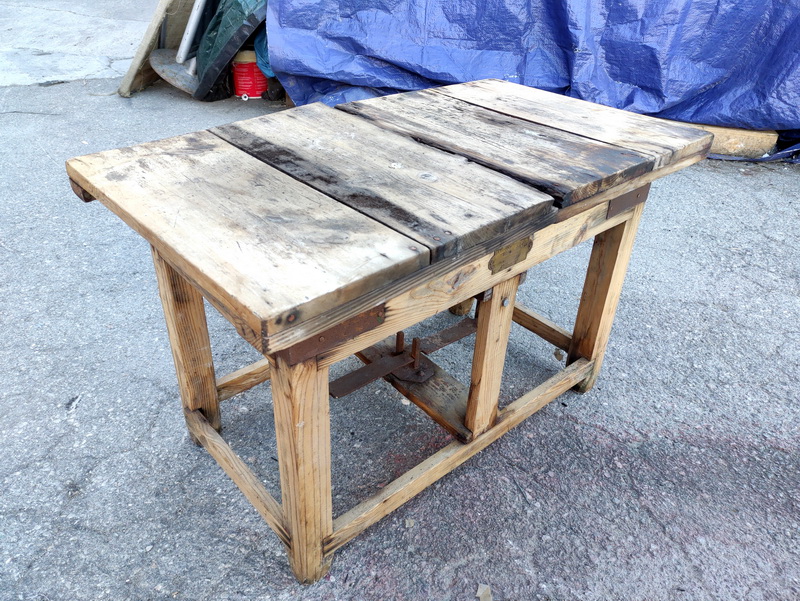 balanza fabrica chocolate madera 46x75.5x42 1u